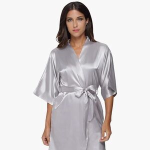 Silver Robe Short Satin Lightweight: Wedding Robes for Bridal Party